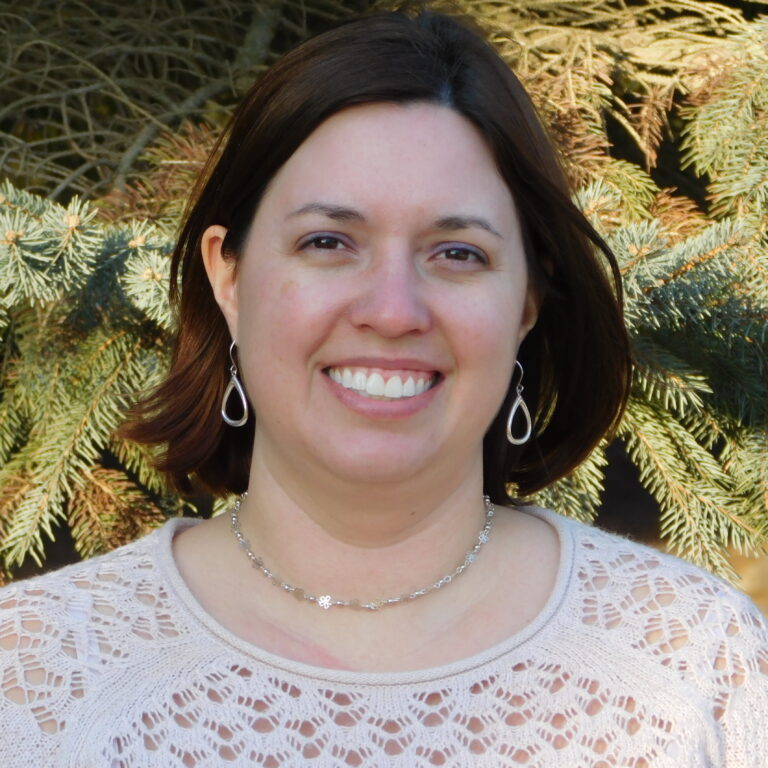 Jennifer Sayomac, CPhT